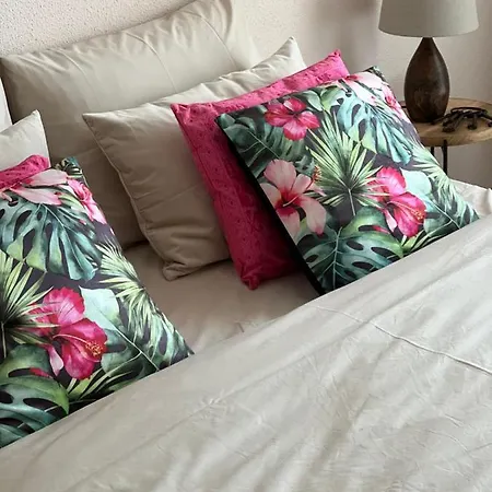 Richard's 6 Personnes 3 アパート