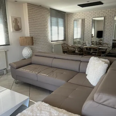 Richard's 6 Personnes 3 *