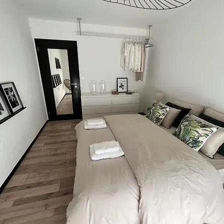 Richard's 6 Personnes 3