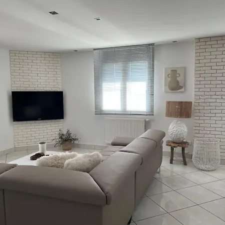 アパート Richard's 6 Personnes 3 プルヴェルスハイム